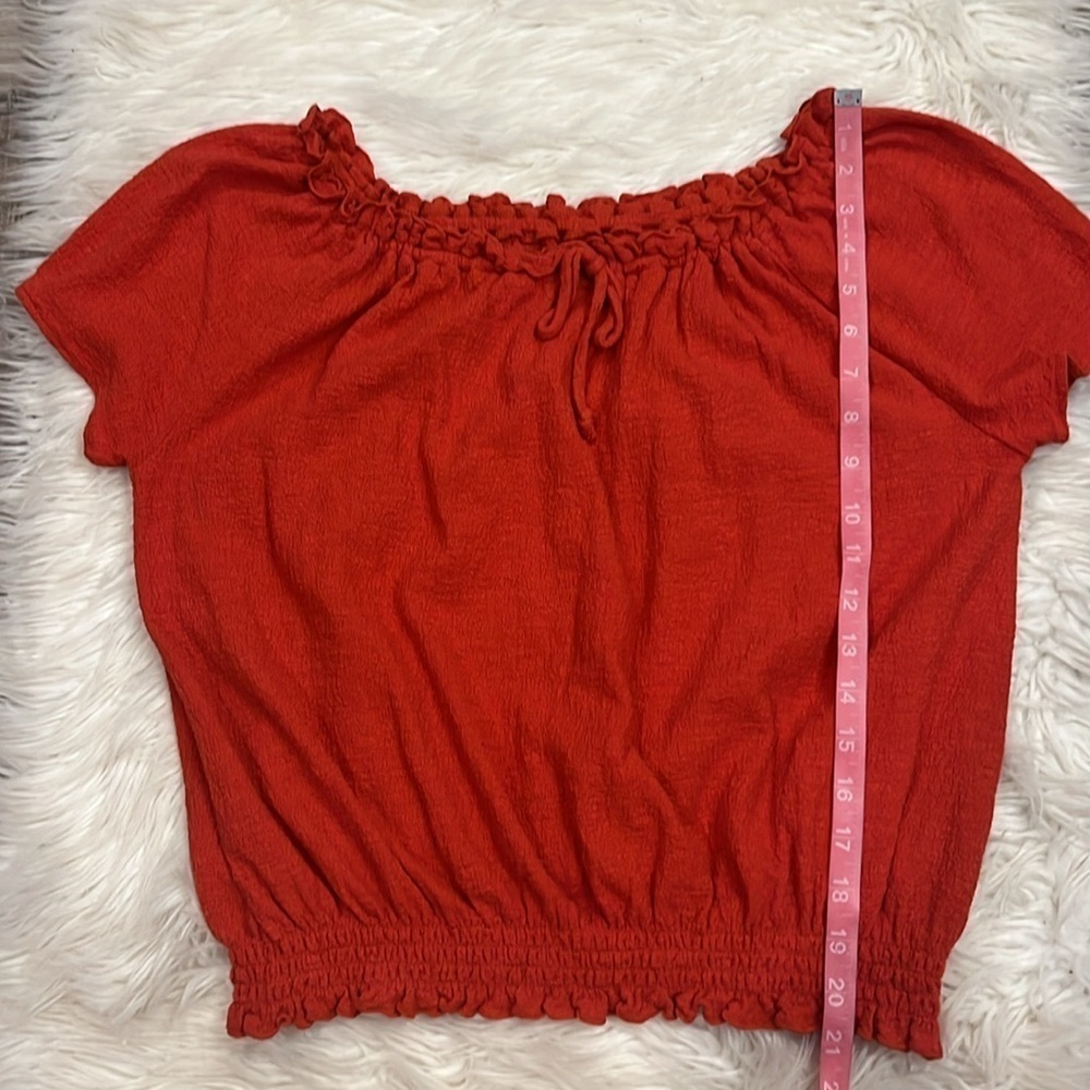 Madewell textured cotton on or off shoulder smocked waist top - Picture 9 of 9